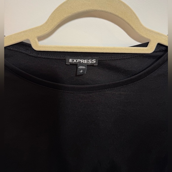 Express - Picture 3 of 7